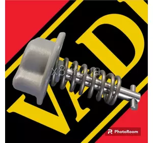 ВСЕ ПРАЦЮЄ X8 Фіксатор кришки висівного апарату 492251 ВСЕ ПРАЦЮЄ X8 Фіксатор кришки висівного апарату 492251